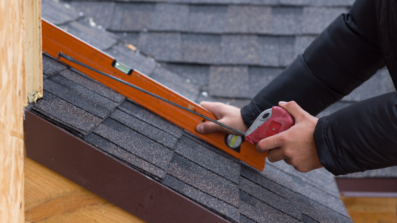 Measuring Asphalt Roofing