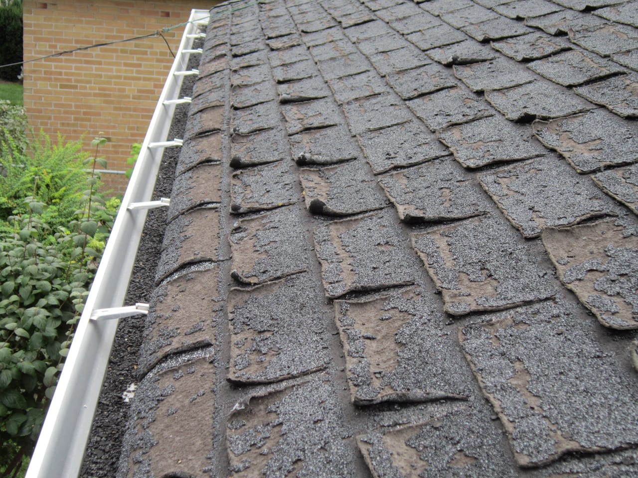Installing Asphalt Shingle Roof