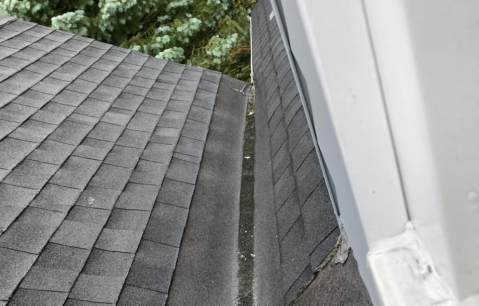 Installing Asphalt Shingle Roof