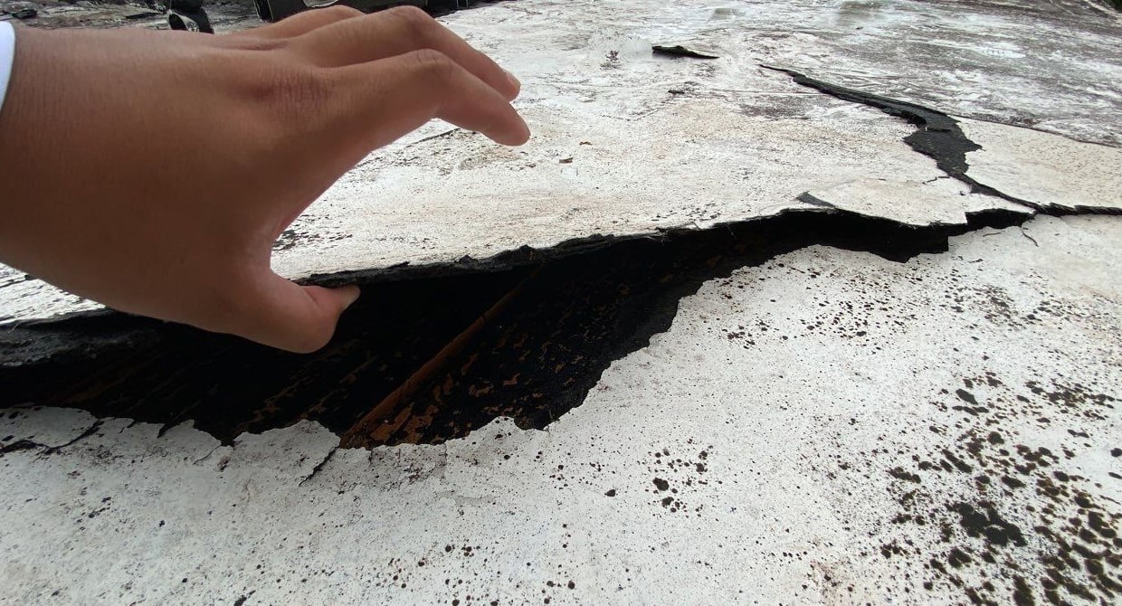 Common Roofing Issues: Poor Surface Preparation on Roof Coatings